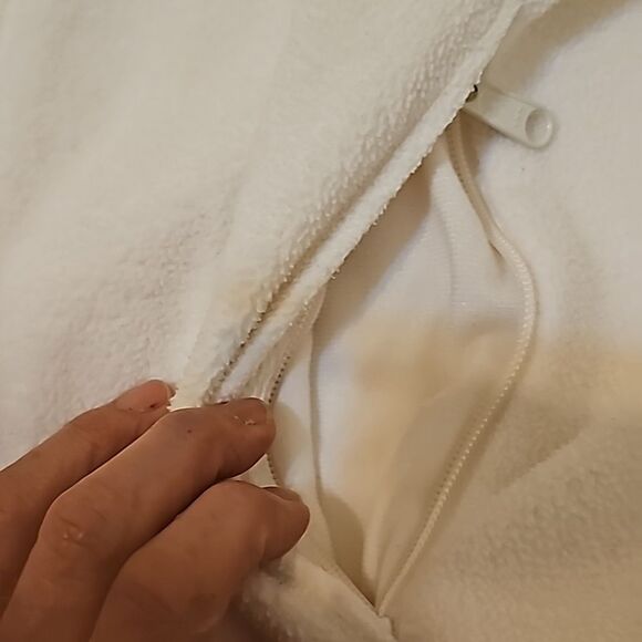 Cream Fleece Columbia Zip Up Jacket medium - Picture 7 of 8